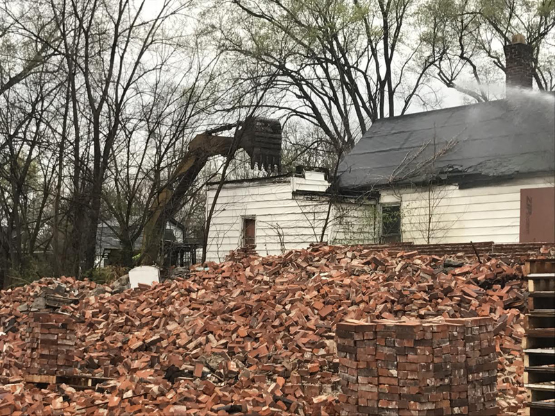 Demo of condemned home